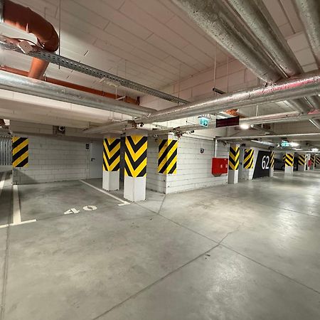 Lotte Apartment - Parking Podziemny, Osiedle Strzezone Gliwice Exteriör bild