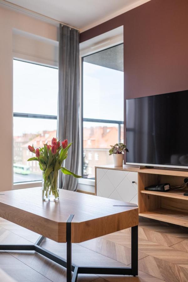 Lotte Apartment - Parking Podziemny, Osiedle Strzezone Gliwice Exteriör bild