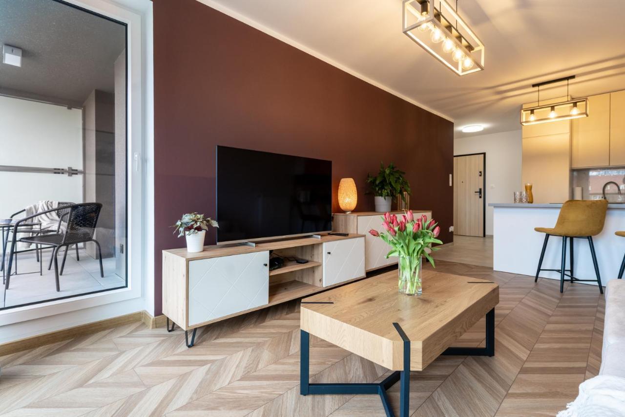 Lotte Apartment - Parking Podziemny, Osiedle Strzezone Gliwice Exteriör bild
