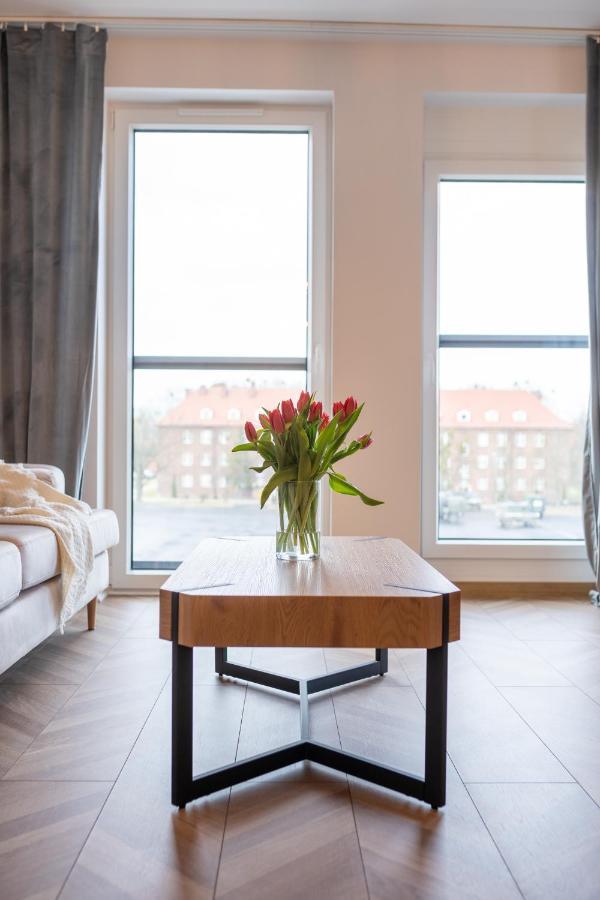 Lotte Apartment - Parking Podziemny, Osiedle Strzezone Gliwice Exteriör bild
