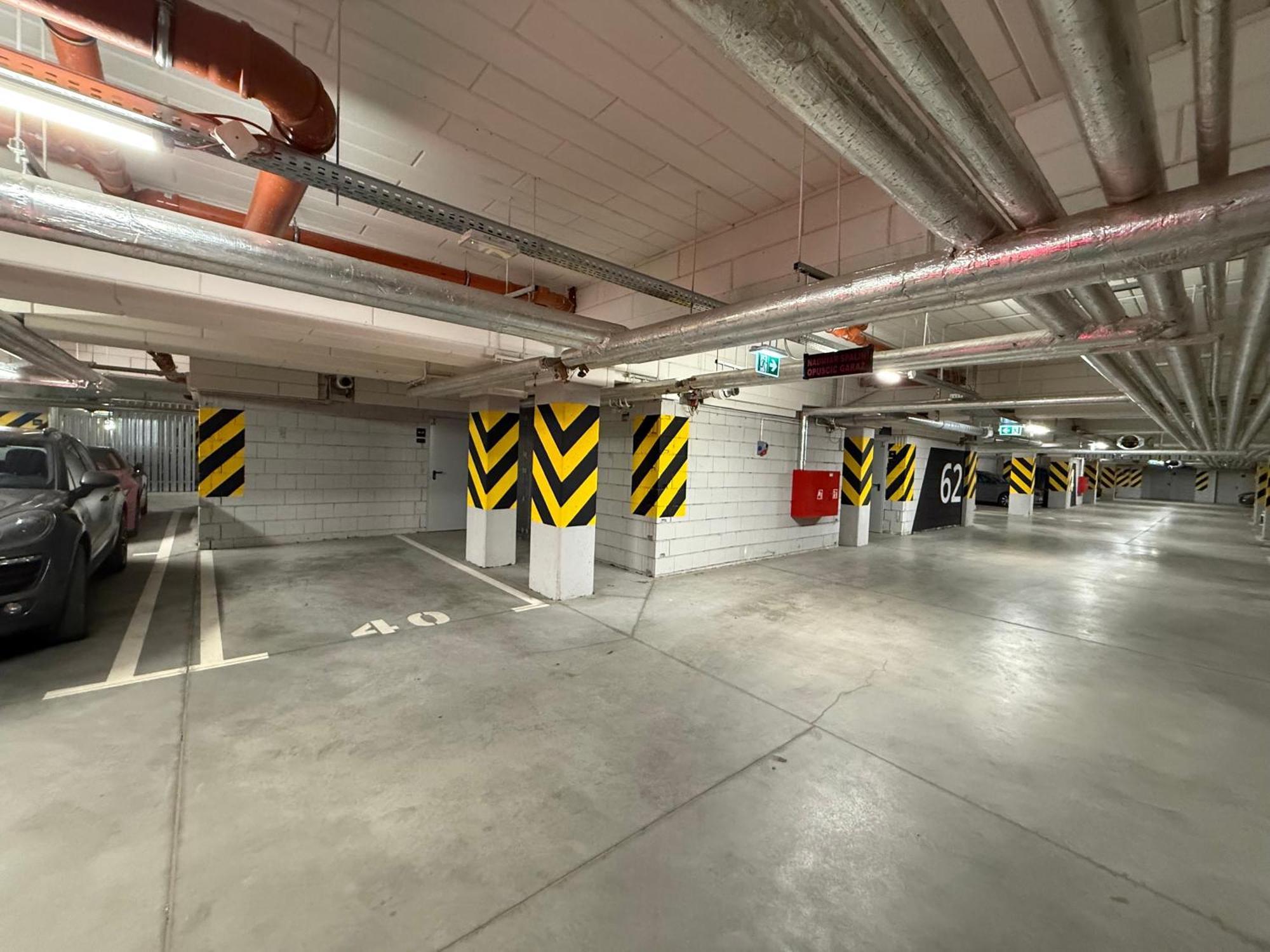 Lotte Apartment - Parking Podziemny, Osiedle Strzezone Gliwice Exteriör bild